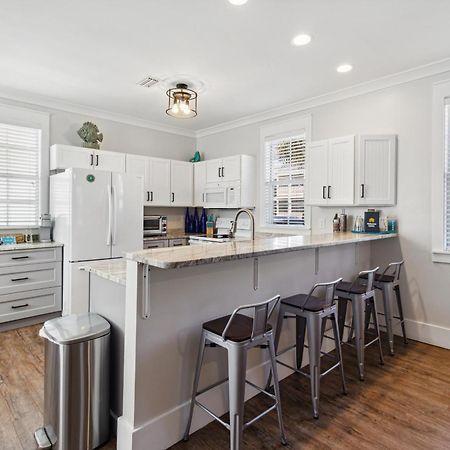 Barefoot Cottages #B8 Jasmine By The Bay Highland View Bagian luar foto