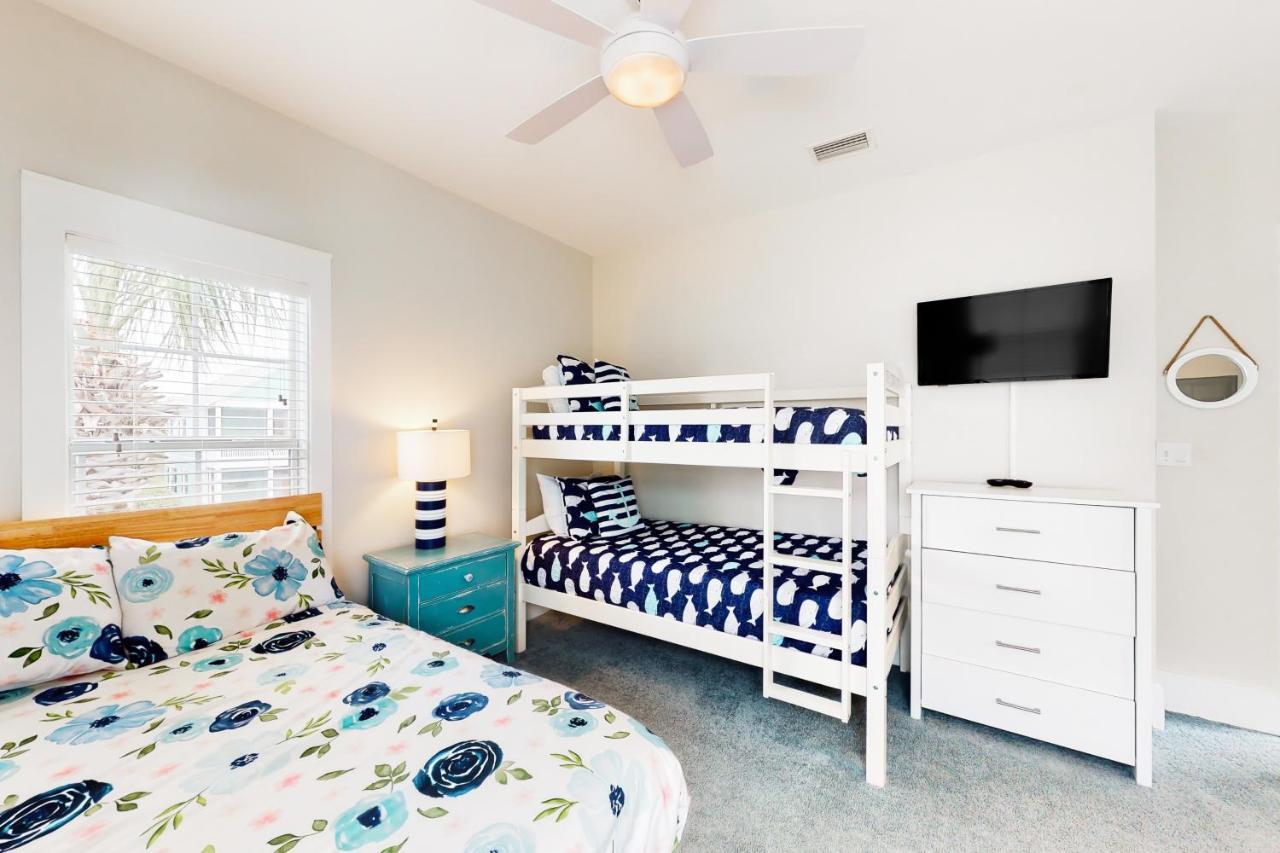 Barefoot Cottages #B8 Jasmine By The Bay Highland View Bagian luar foto