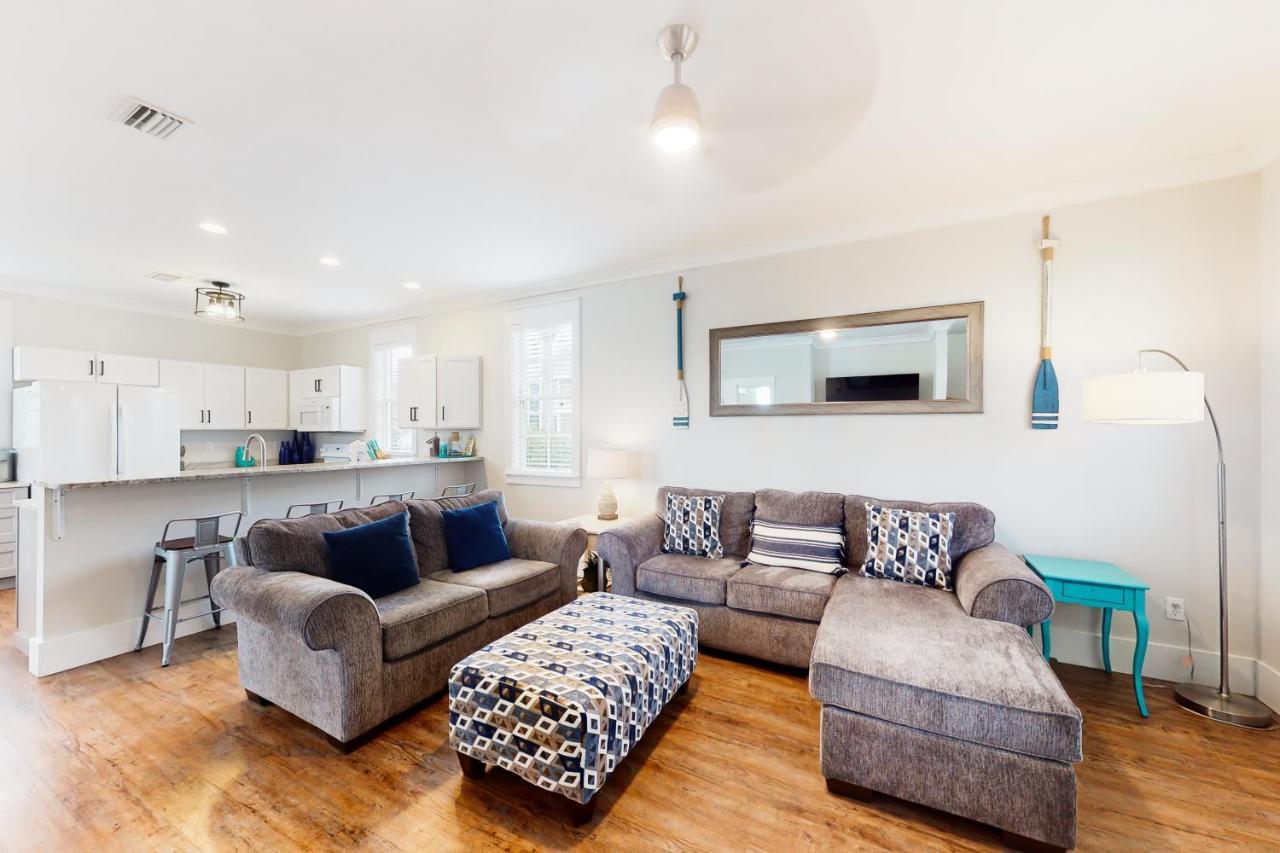 Barefoot Cottages #B8 Jasmine By The Bay Highland View Bagian luar foto