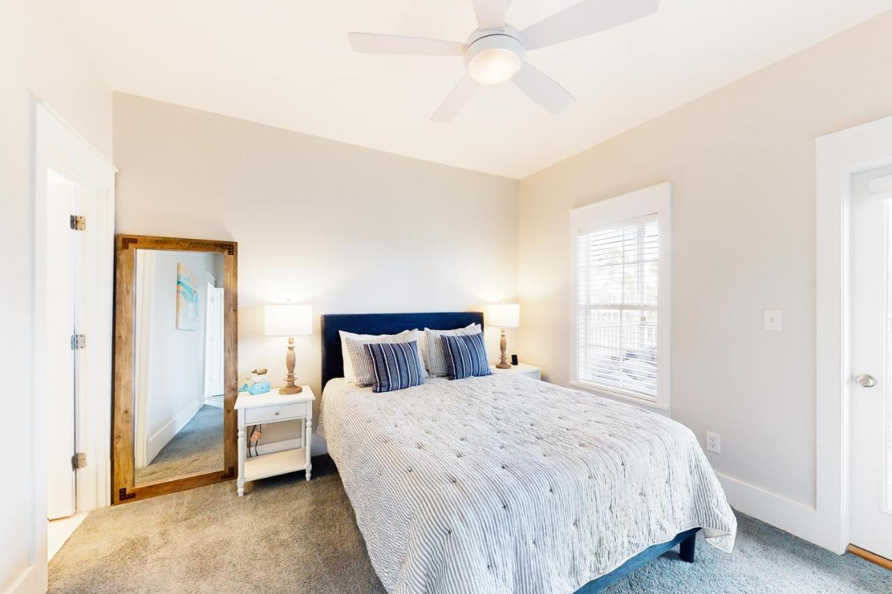 Barefoot Cottages #B8 Jasmine By The Bay Highland View Bagian luar foto