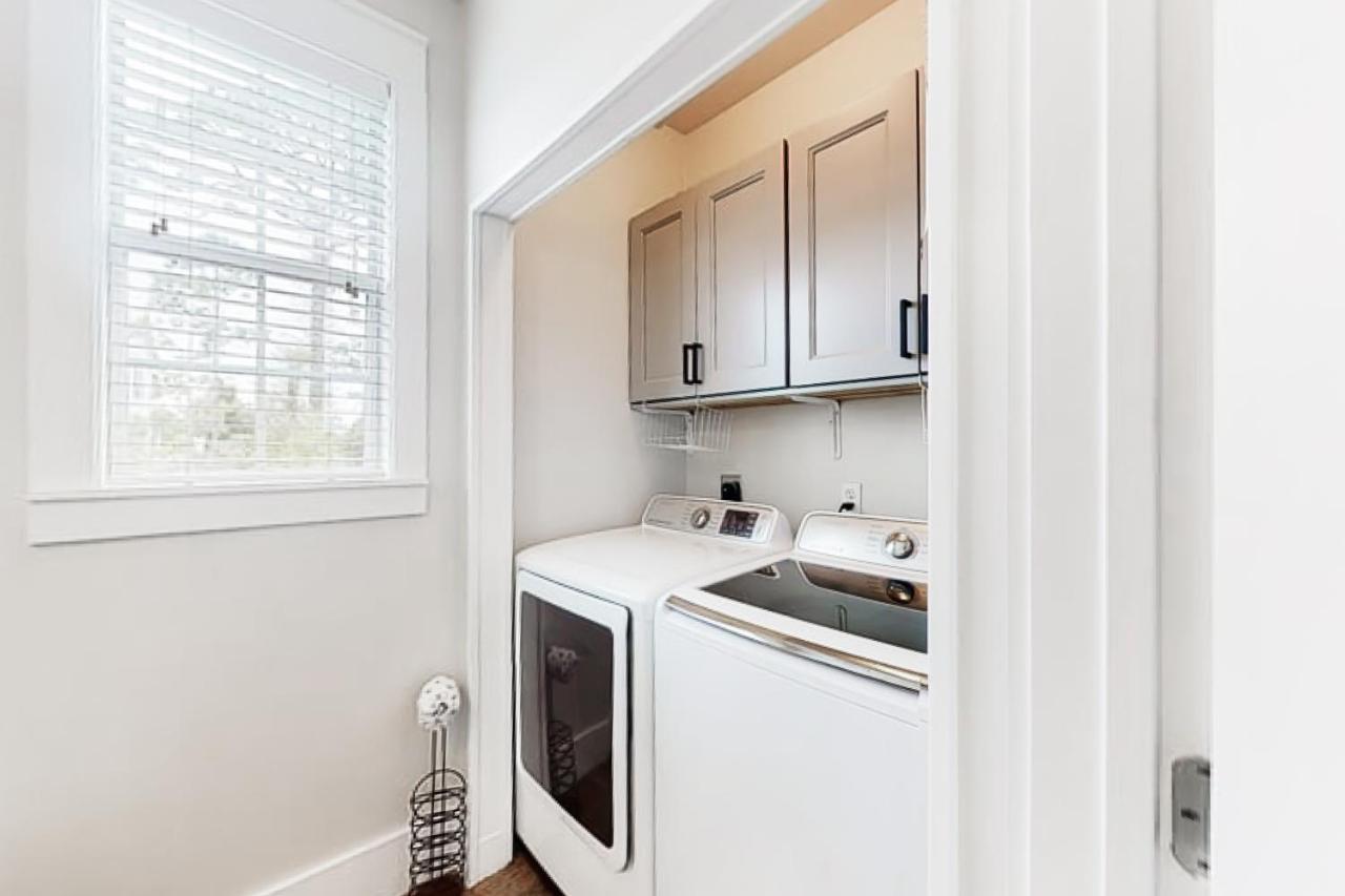 Barefoot Cottages #B8 Jasmine By The Bay Highland View Bagian luar foto